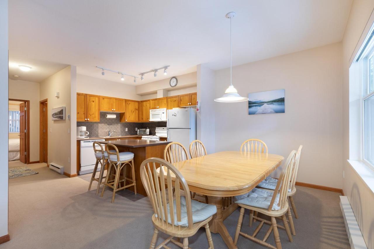 Deer Run By Whistler Premier Apartment ภายนอก รูปภาพ