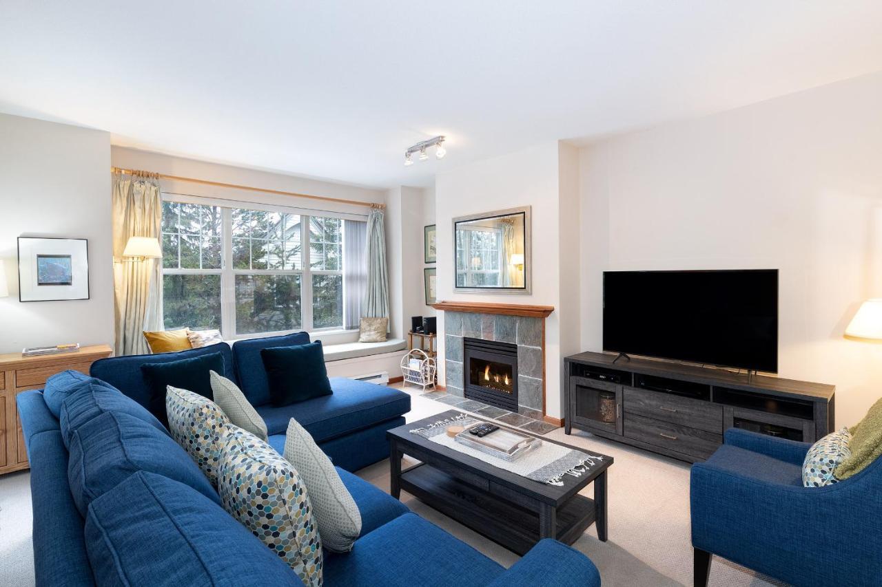 Deer Run By Whistler Premier Apartment ภายนอก รูปภาพ